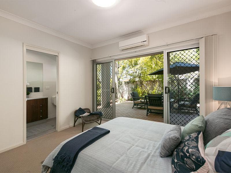 2/45 Railway Avenue, Indooroopilly - Thumbnail 4