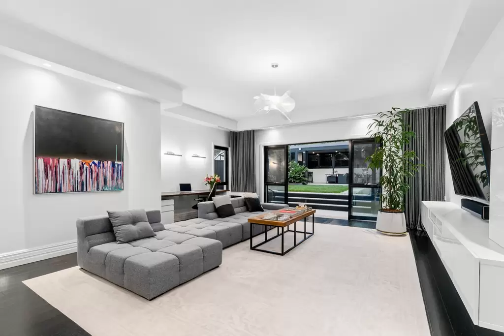 206/28 Macleay Street, Potts Point, Potts Point - Thumbnail 4