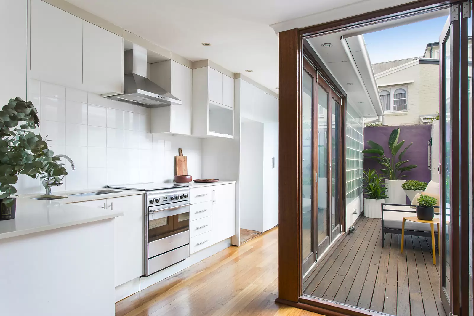 4/96 Hall Street, Bondi Beach, Niagara Park - Thumbnail 3