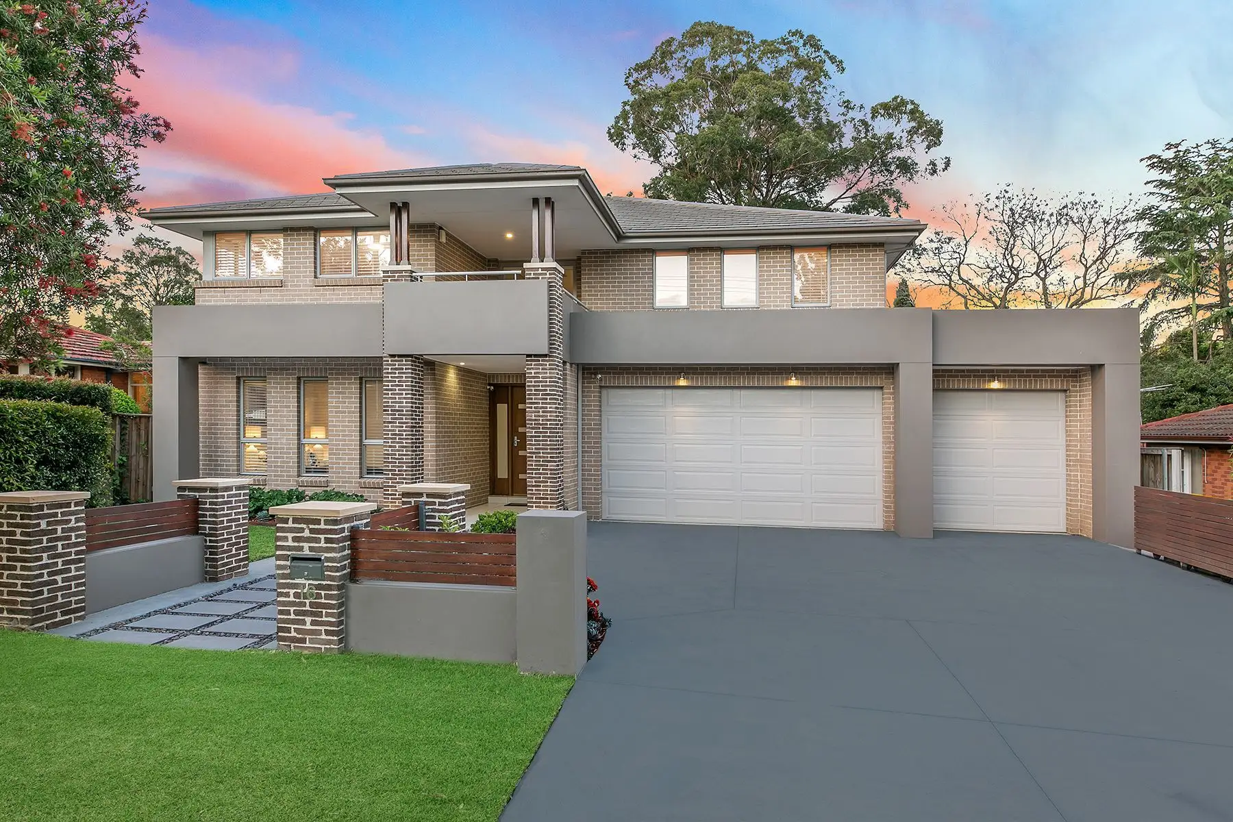 16 Rydal Avenue Castle Hill, Georges Hall - Image 1