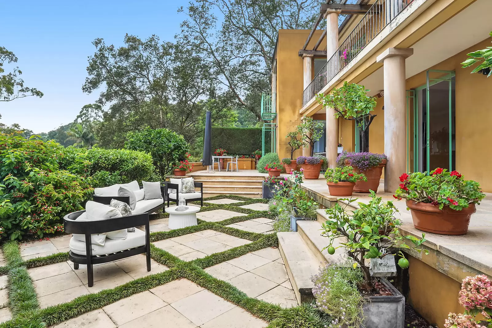 5/38 Flood Street, Bondi, Westlake - Image 1