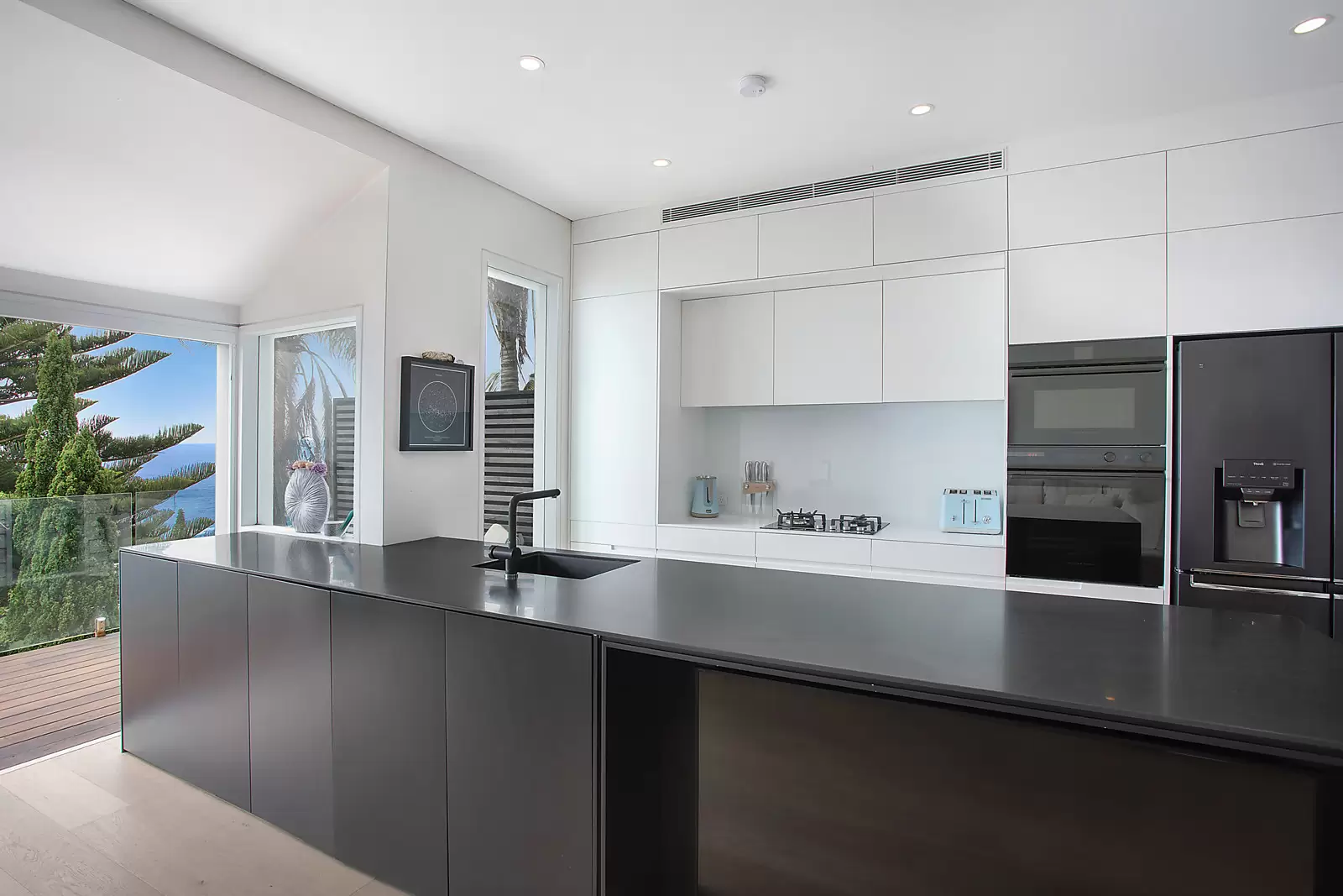 12 Nankoor Street, Chapel Hill - Thumbnail 7