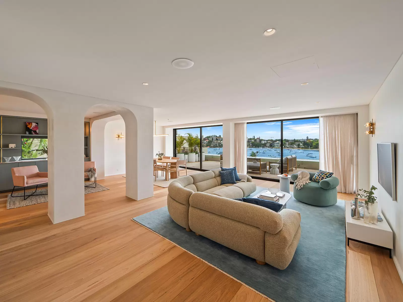 1/33 Sutherland Crescent, Darling Point, Karana Downs - Thumbnail 3