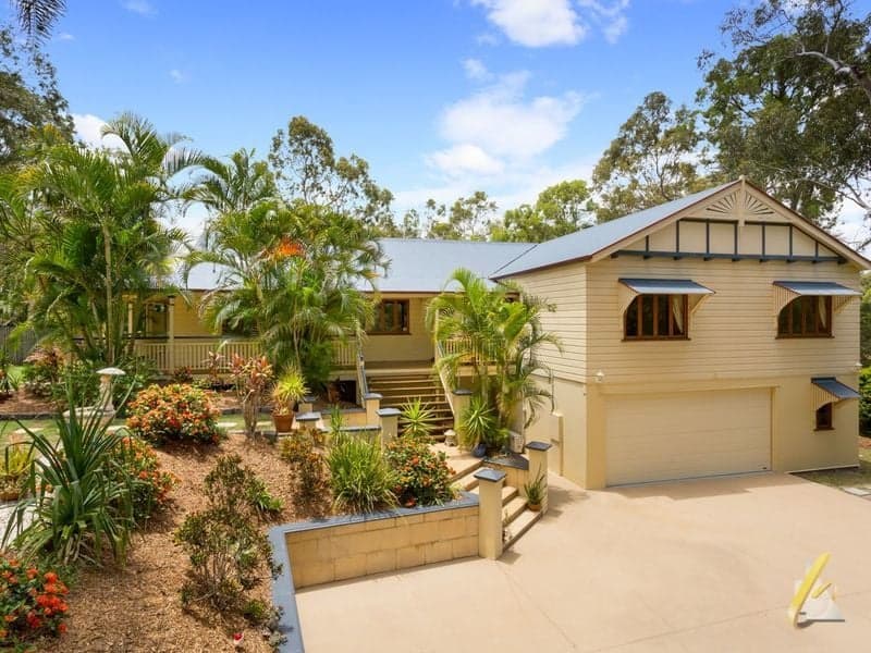 5 Sean Close, Wheelers Hill, VIC, Wheelers Hill - Thumbnail 2
