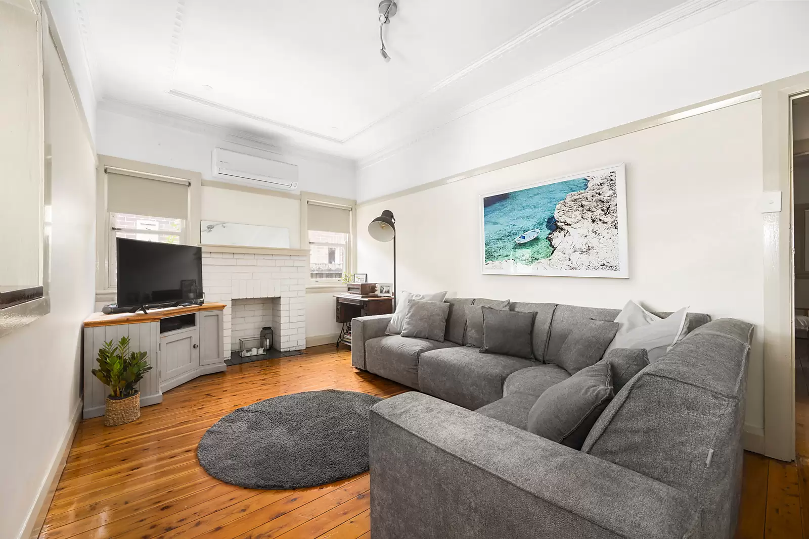 Unit 4/70 Henrietta Street, Waverley, Tarneit - Thumbnail 5