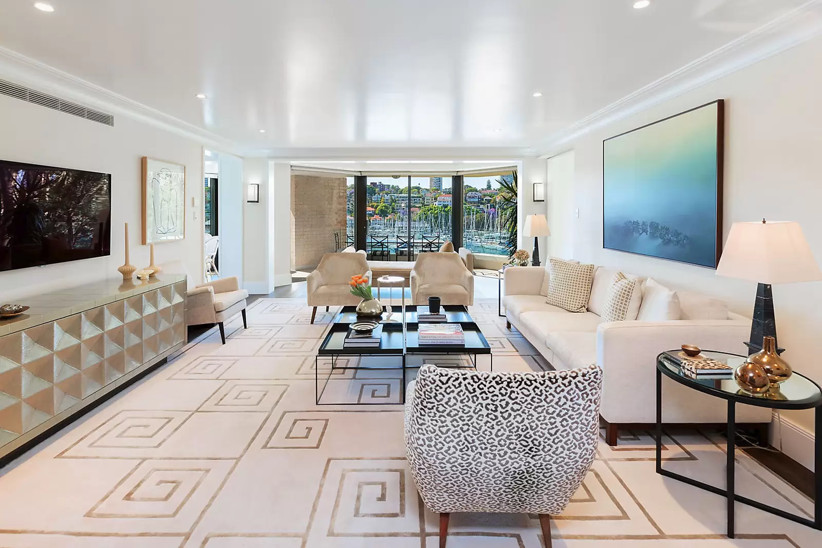 42/93 Elizabeth Bay Road, Elizabeth Bay, Middle Park - Image 1