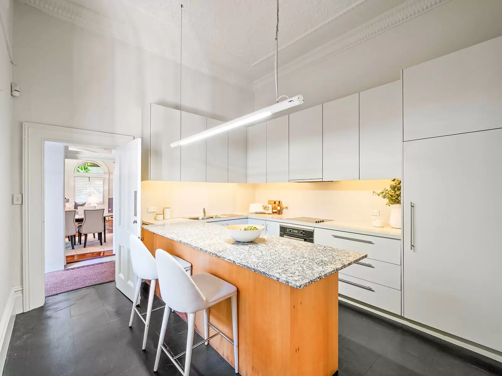 4/15 Valley Road, Mount Waverley, VIC, Mount Waverley - Thumbnail 5