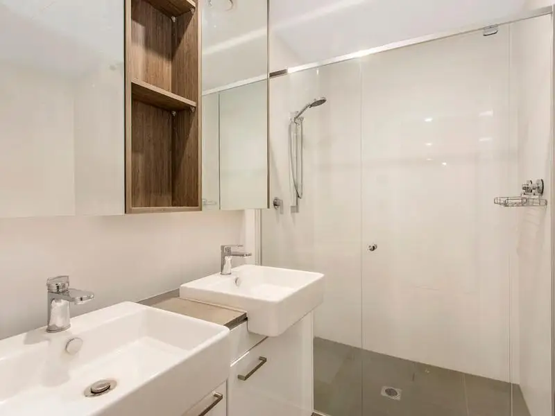 202/1 Lucinda Avenue, Kellyville NSW, Cobram - Thumbnail 5