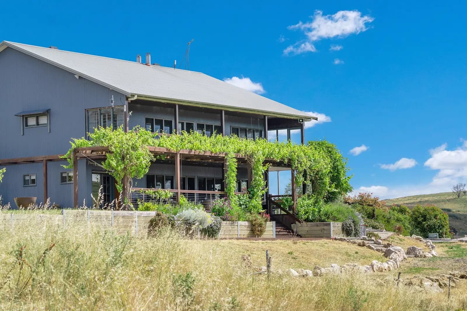 13 Lusitano Street Beaumont Hills, Freemantle - Thumbnail 2