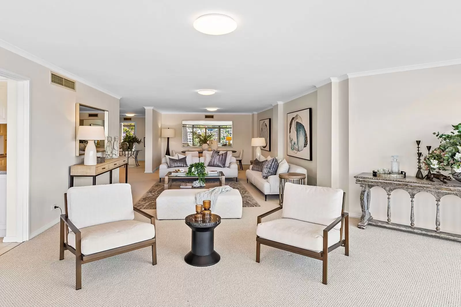 5 / 25 Robertson Street, Coniston, Lane Cove56/450 Pacific Highway - Image 1