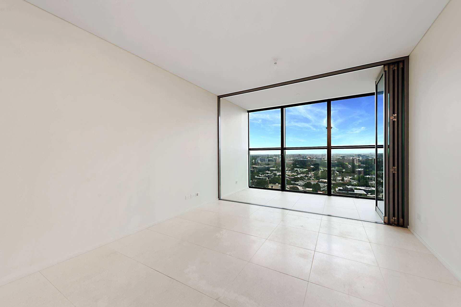 2312, 18 Park Lane, Chippendale - Thumbnail 2