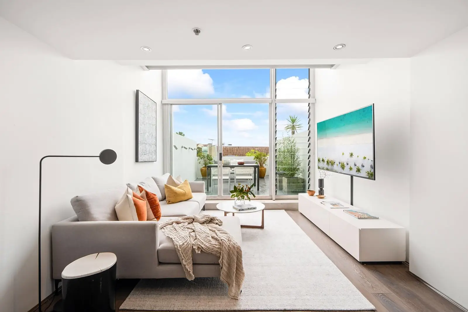 605/227 Victoria Street, Darlinghurst, Castle Hill - Image 1