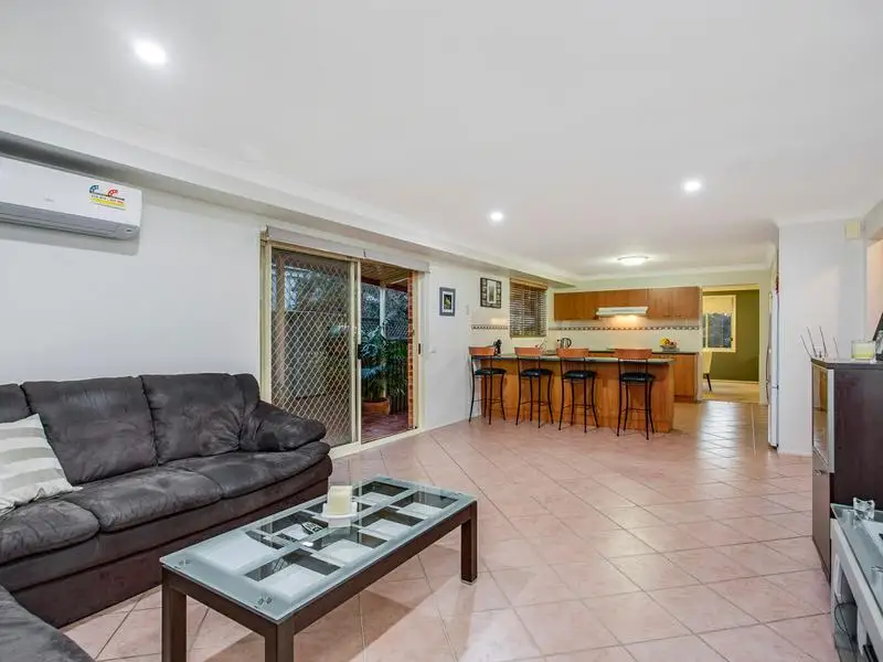 1 Valleyview Place Kellyville, Panania - Thumbnail 4