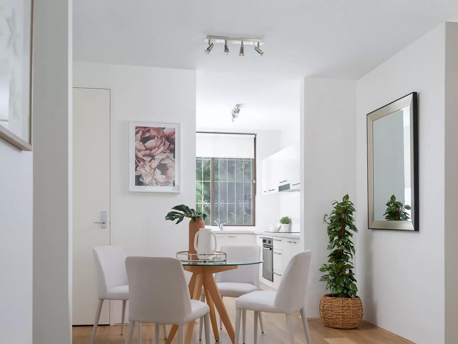 1/15 Ashfield Street, Wamberal - Thumbnail 3