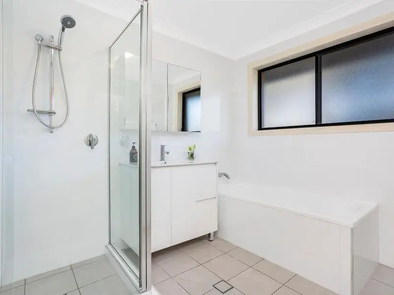 4/33-35 Garthowen Crescent, Castle Hill NSW, Castle Hill - Thumbnail 6