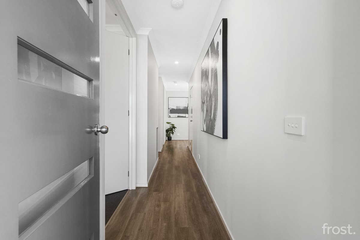 25/17-25 Spring Street, Bondi Junction, Cobram - Thumbnail 2