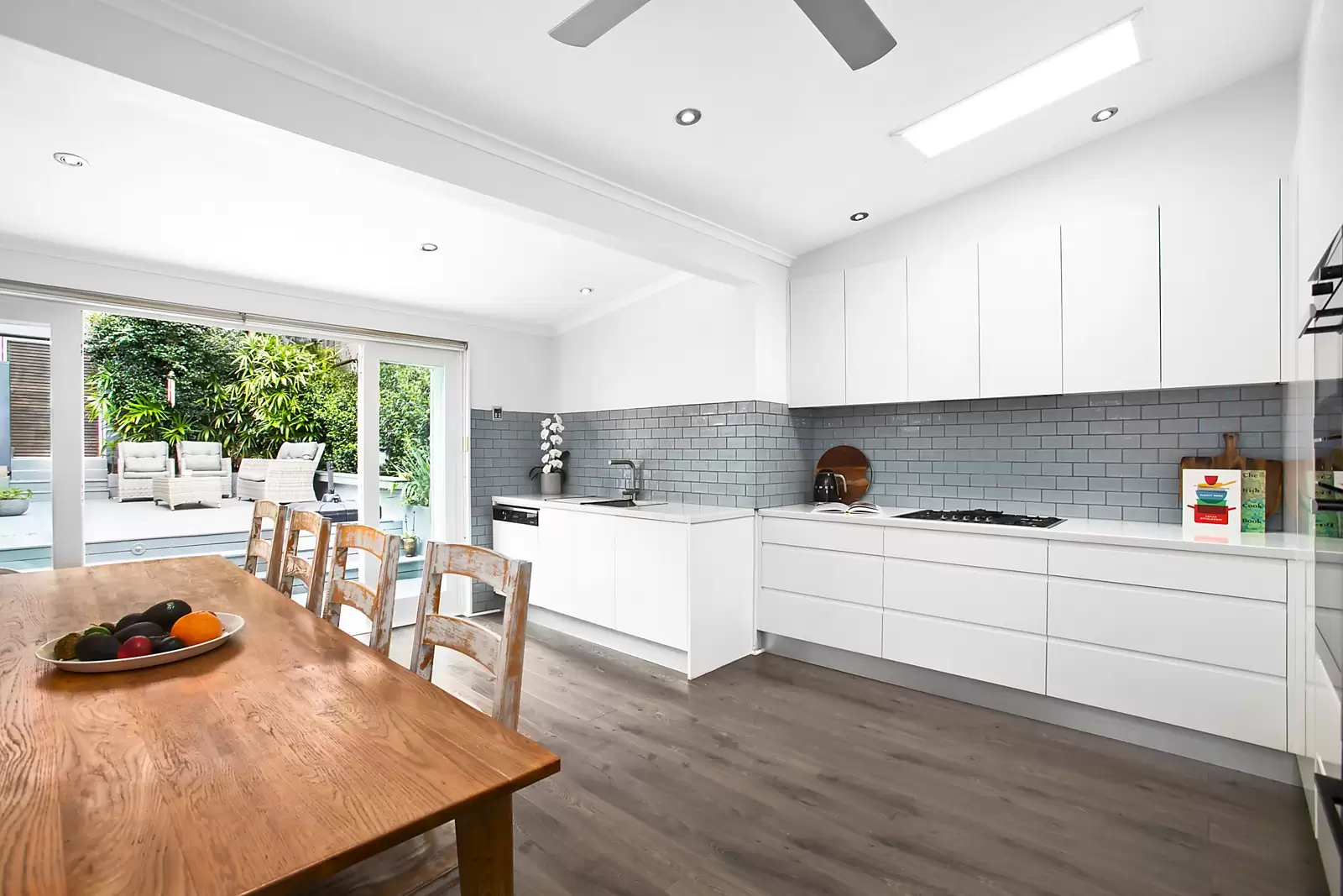 37/16 Macleay Street, Potts Point, Chapel Hill - Thumbnail 4