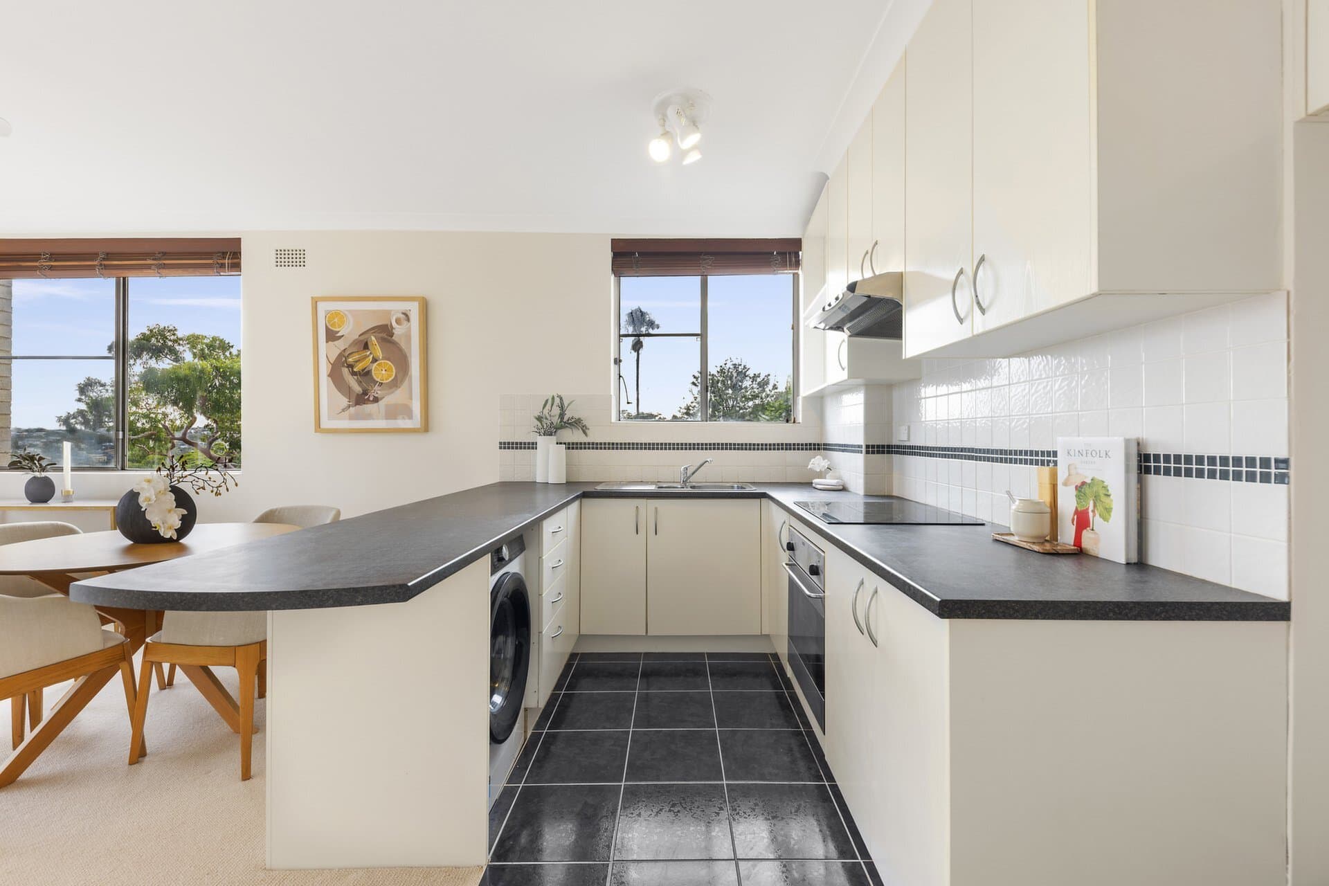 16/14 Warringah Road, Mosman - Thumbnail 4