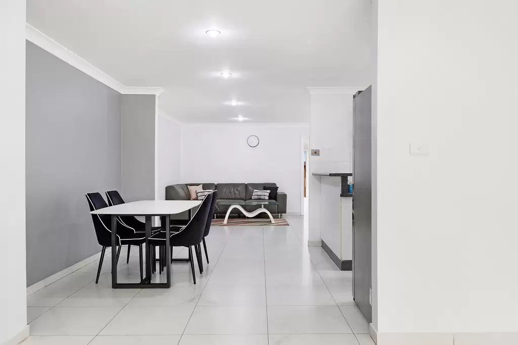 32 Rutherford Avenue Kellyville, Condell Park - Thumbnail 3