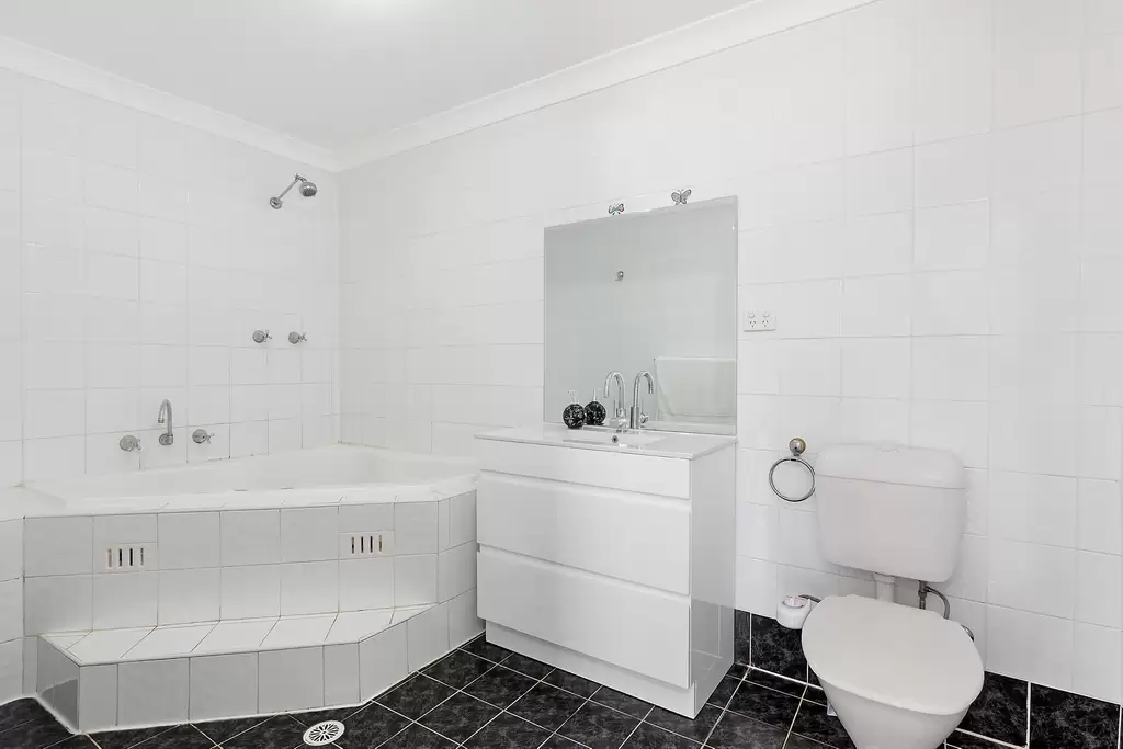 32 Rutherford Avenue Kellyville, Condell Park - Thumbnail 6