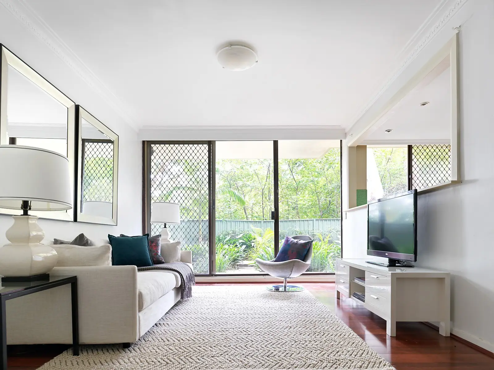 3/297-297A Edgecliff Road, Woollahra, Kariong - Image 1