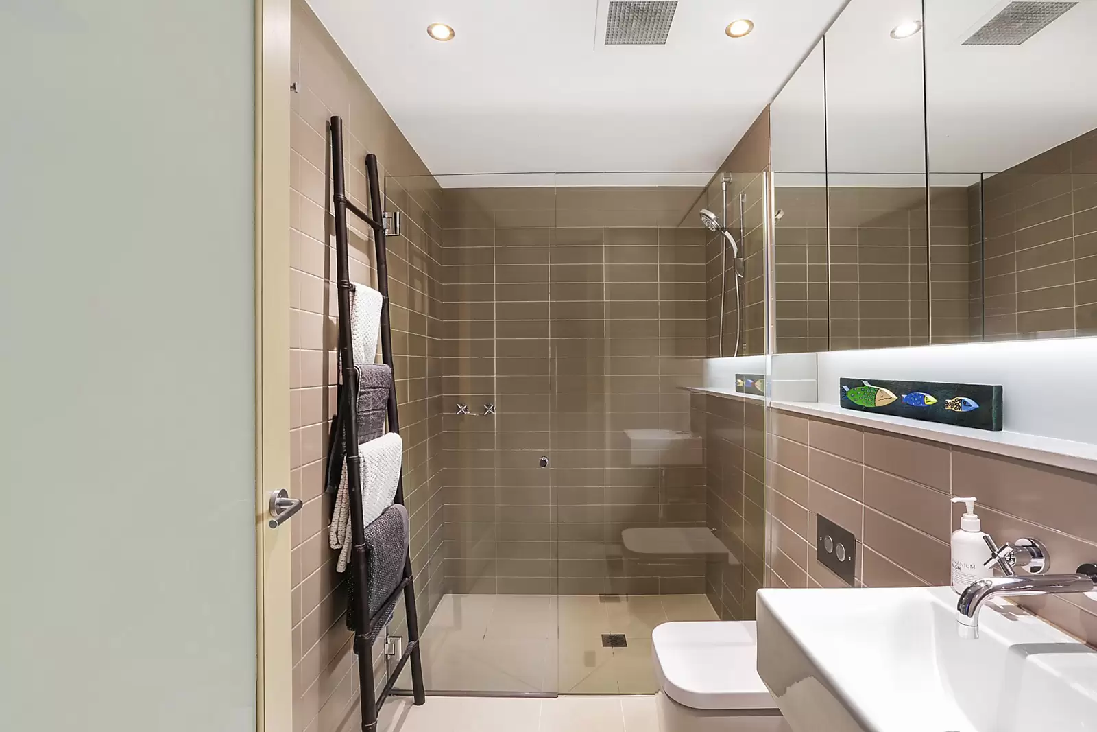 3515/2 Wolseley Grove, Zetland, Villawood - Thumbnail 5