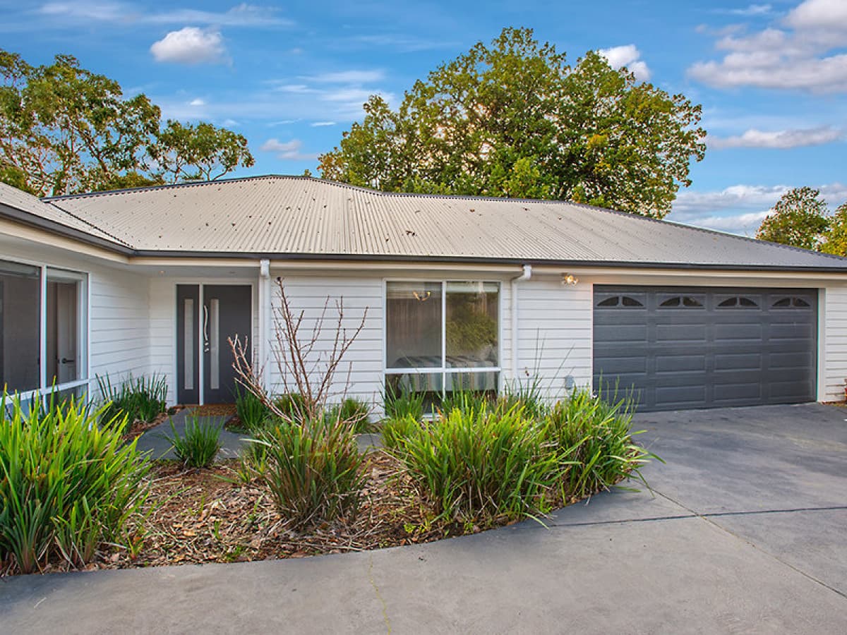 8/5 Lusty Street, Concord West - Image 1