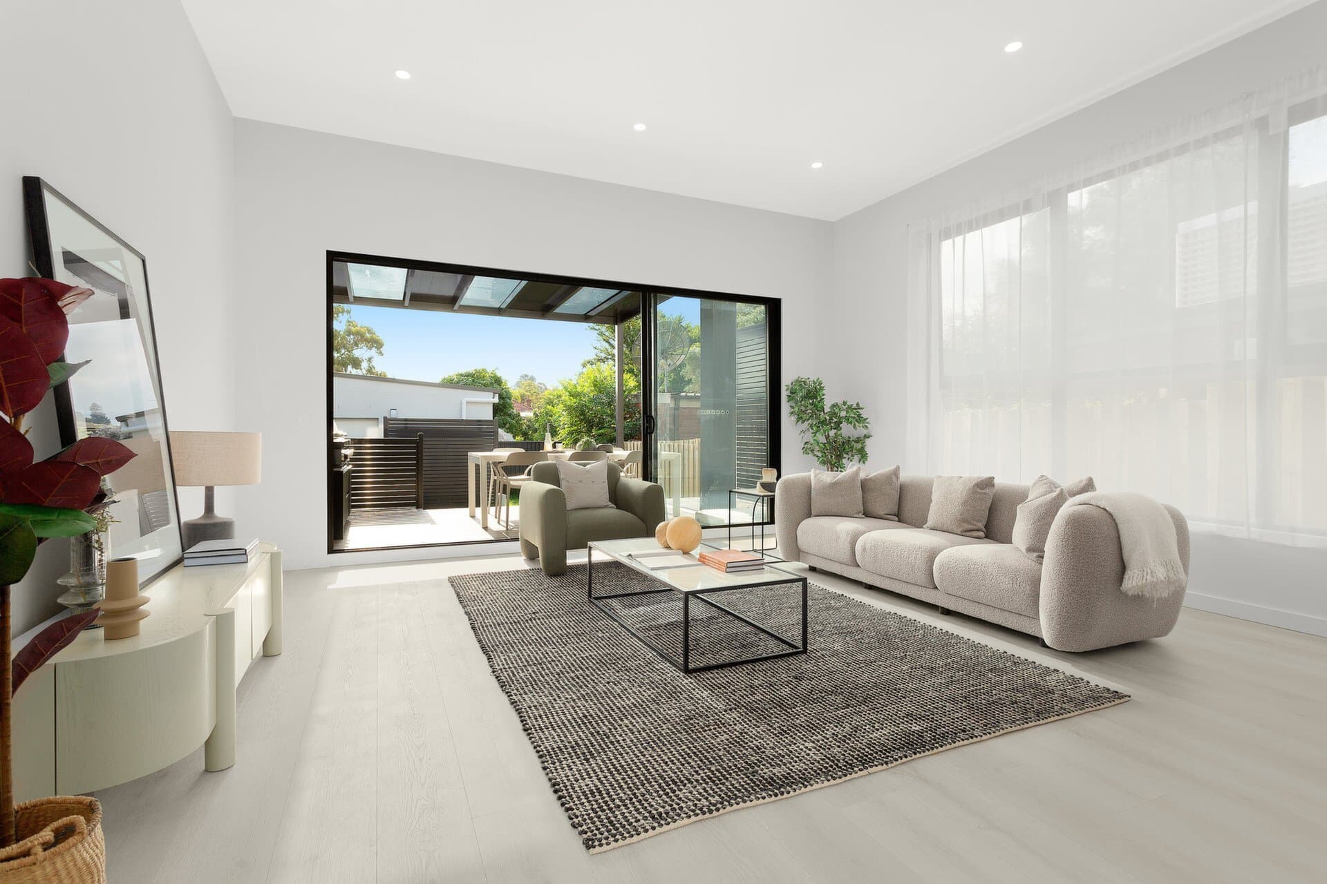 503/17-20 The Esplanade, Ashfield, West Ryde - Thumbnail 2