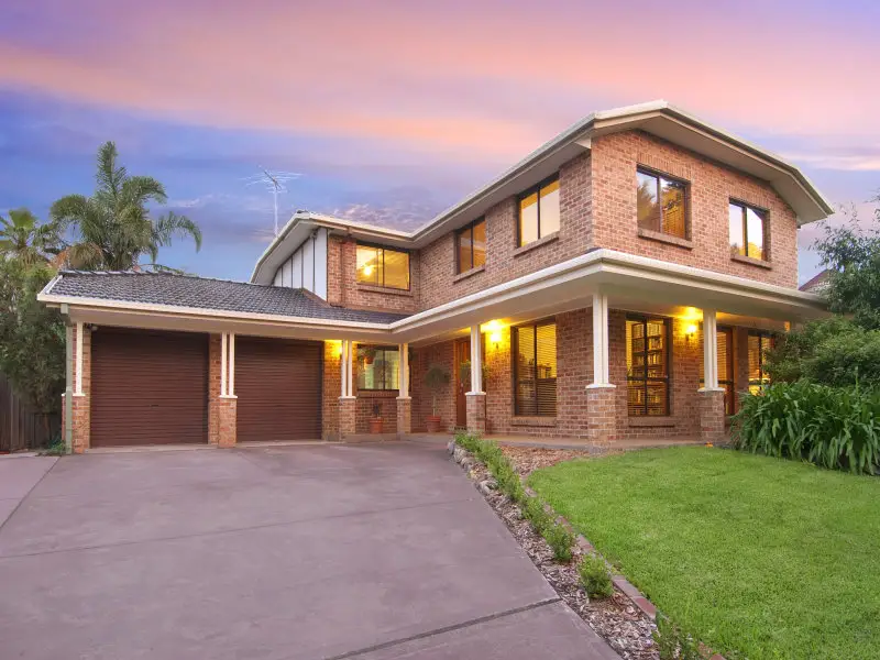 5 Bedroom Property For Sale Wollongong, Wollongong - Thumbnail 3