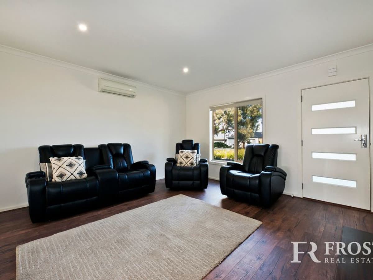 1318/301 Old Northern Road, Castle Hill, Concord West - Thumbnail 2