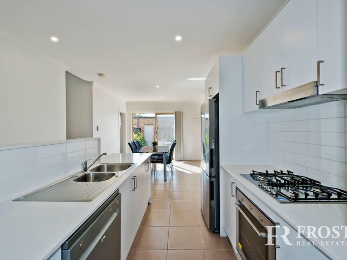 1318/301 Old Northern Road, Castle Hill, Concord West - Thumbnail 3