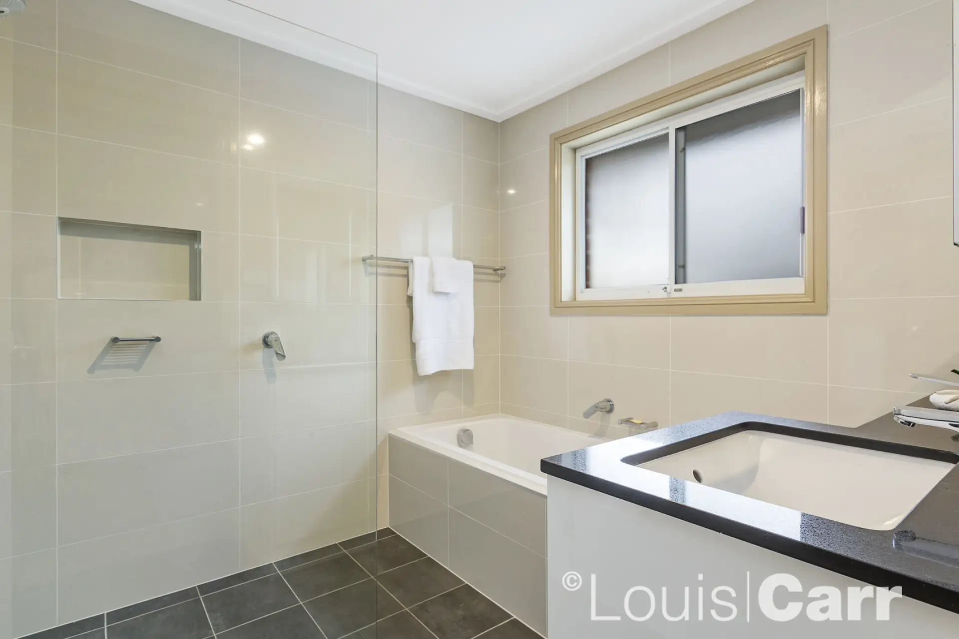 2/126 Derby Street, Greenacre - Thumbnail 5