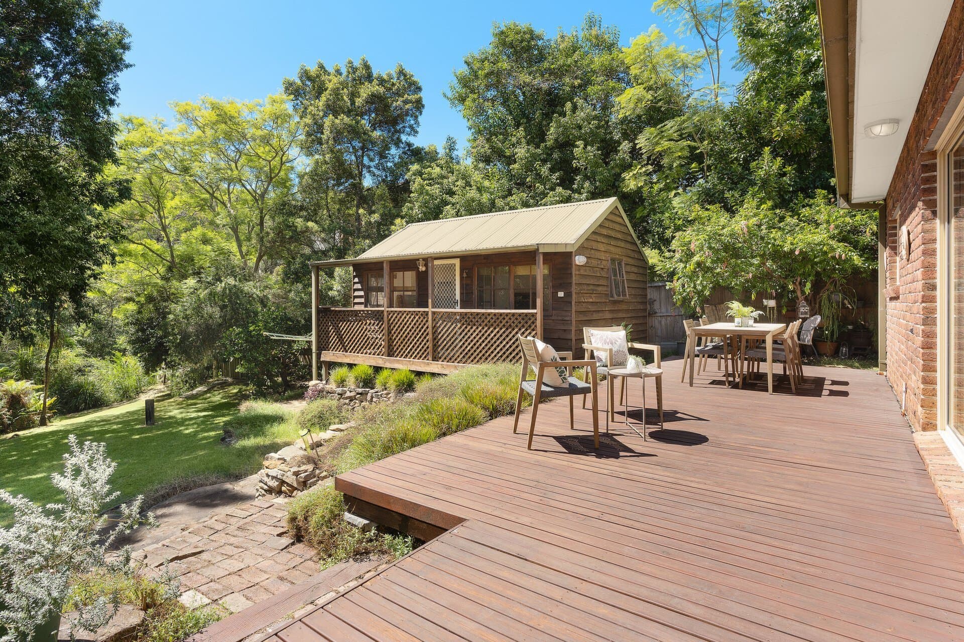 13/8a Chiswick Road, Concord - Image 1