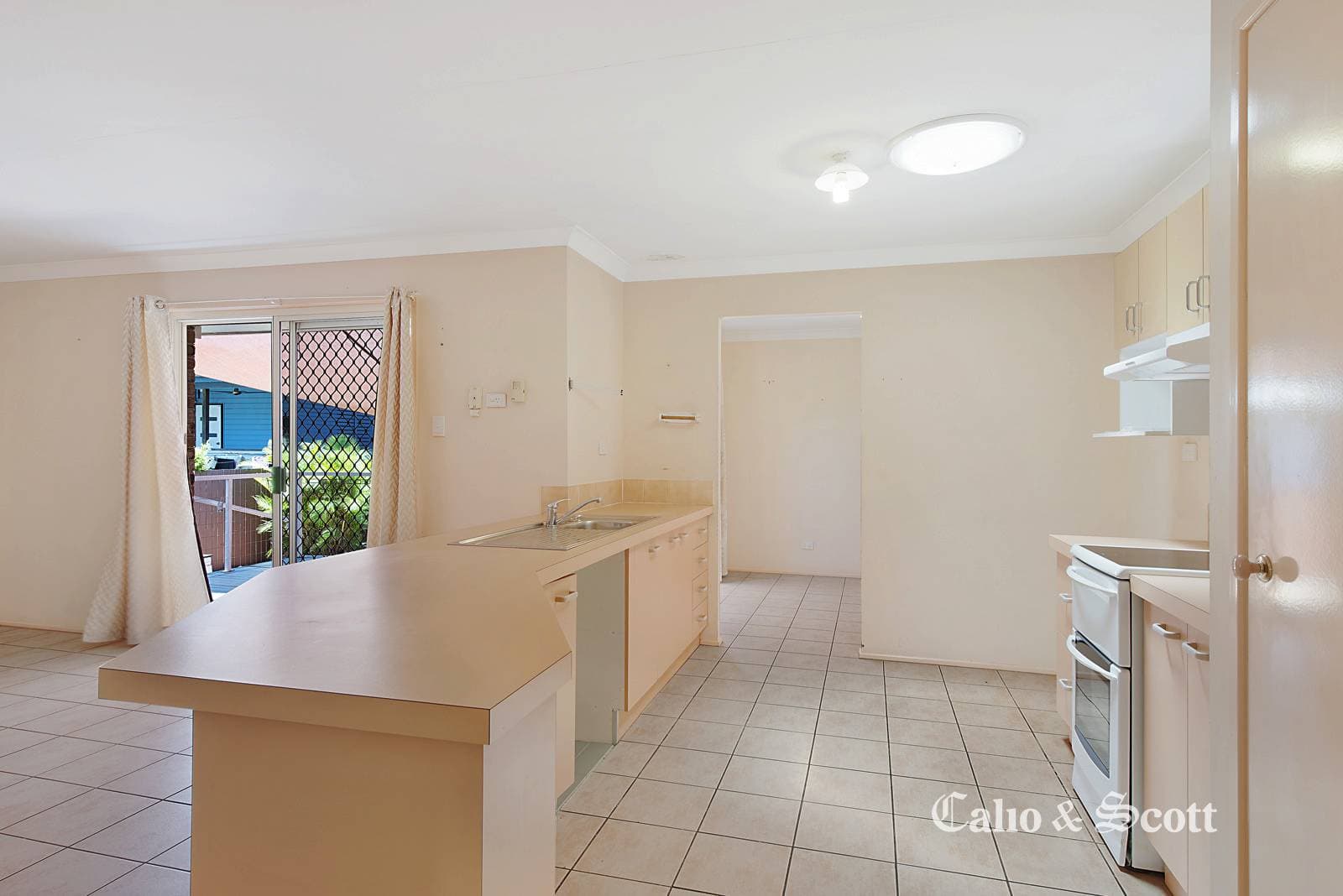 511/5 Dunstan Grove, Concord - Thumbnail 4