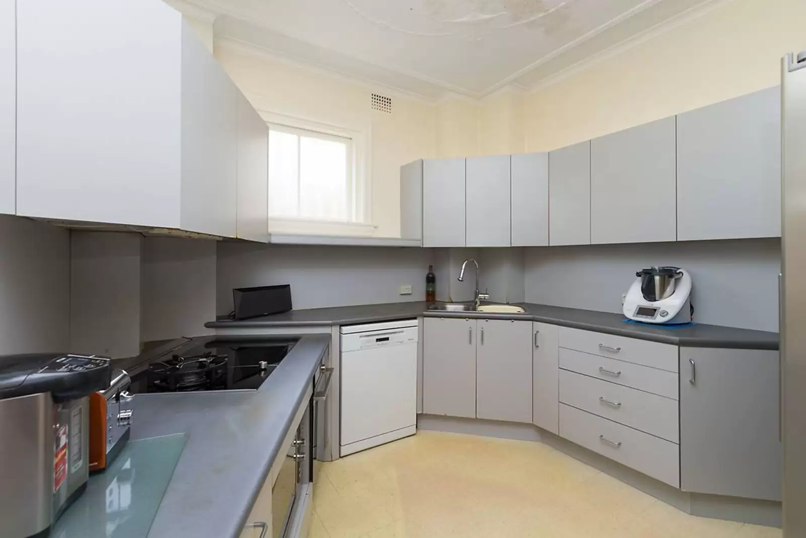 3/2-4 Glen Street, Doreen - Thumbnail 5