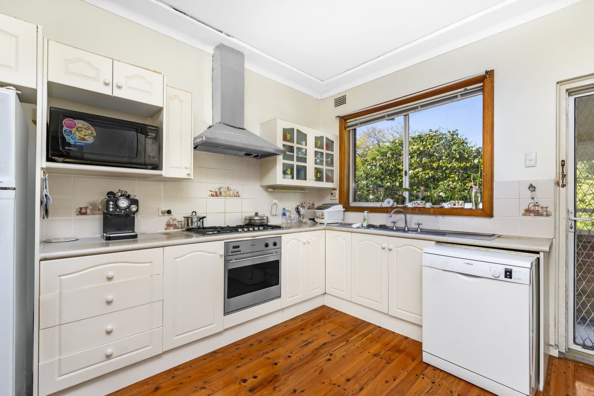 4/23-25 Casuarina Drive, Cherrybrook NSW, Pymble - Thumbnail 4