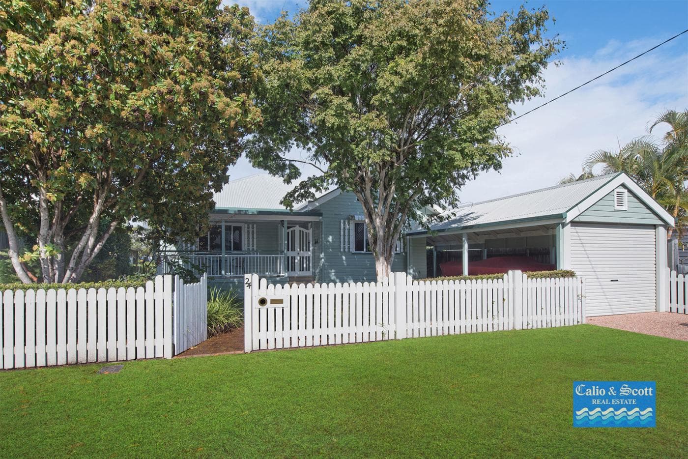 Unit 2, 42 Manooka Dr, Rainbow Beach, Park - Image 1