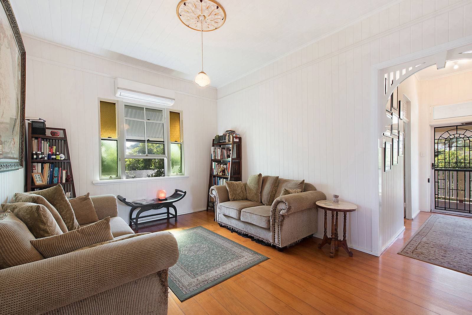 13 Merrett Crescent, Greenacre - Thumbnail 3