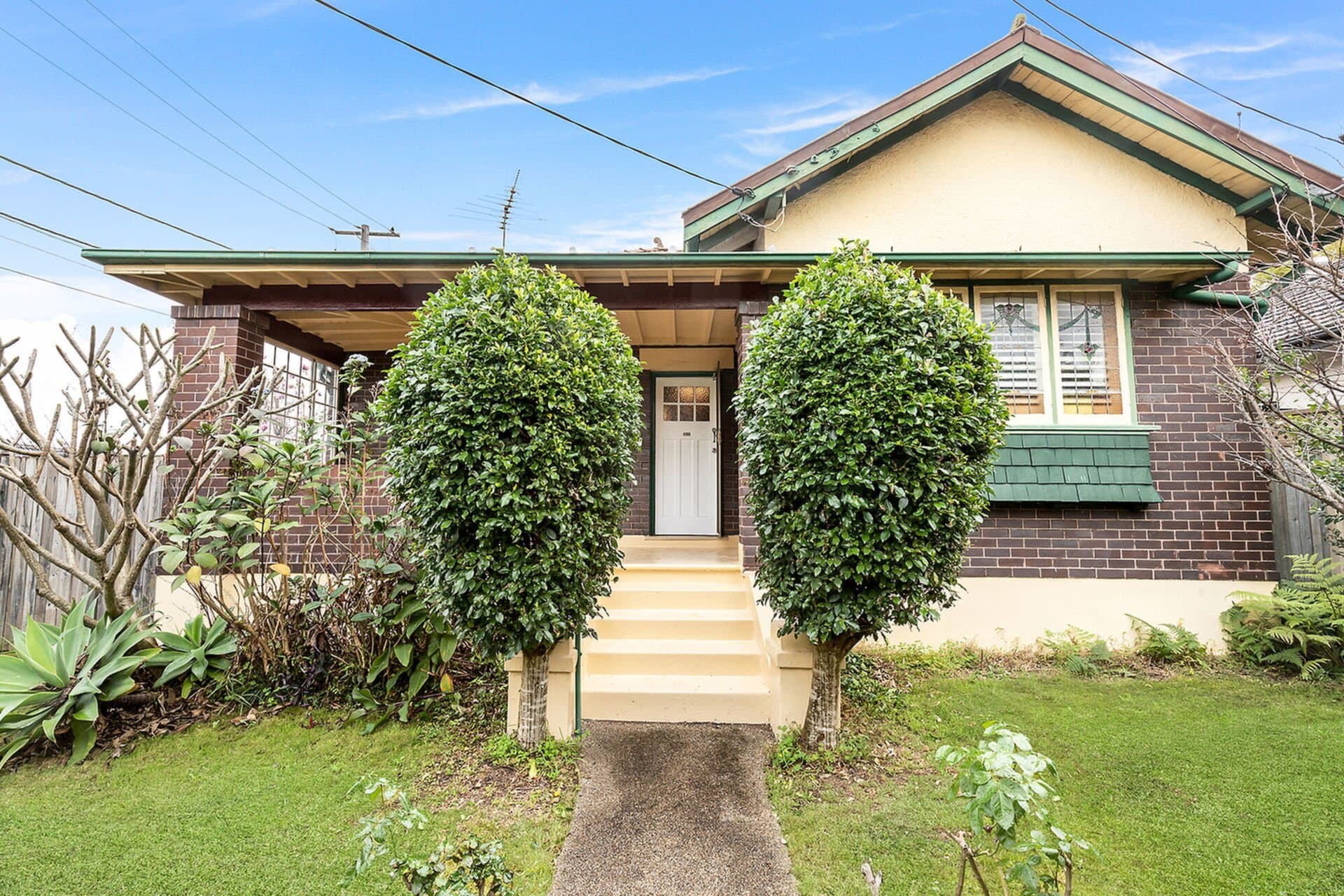 24/57 Bellevue Avenue, Georges Hall, West Ryde - Image 1