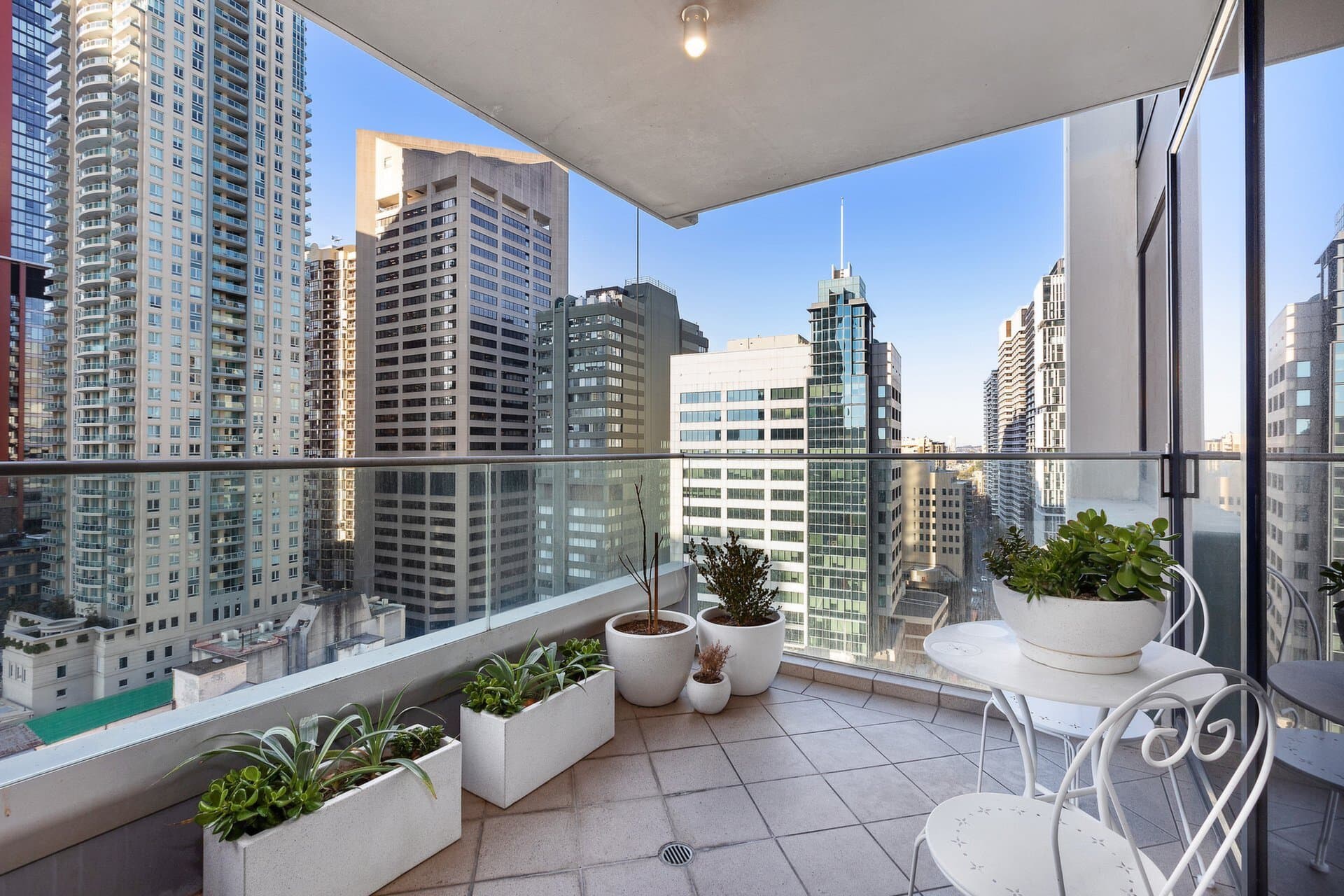 2811/91 Liverpool Street, Sydney - Thumbnail 3