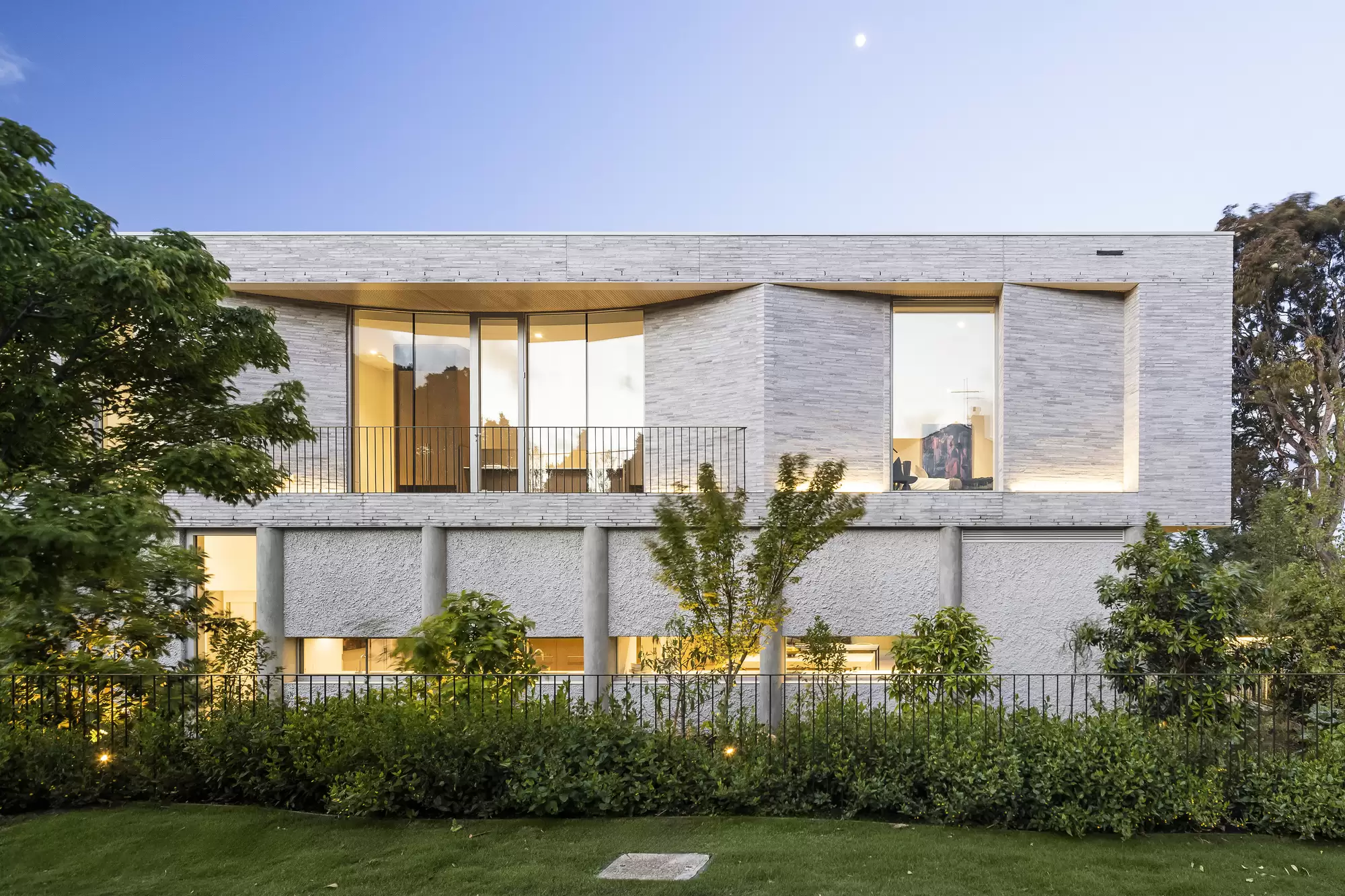 2/10 Brierley Street, Mosman - Thumbnail 3