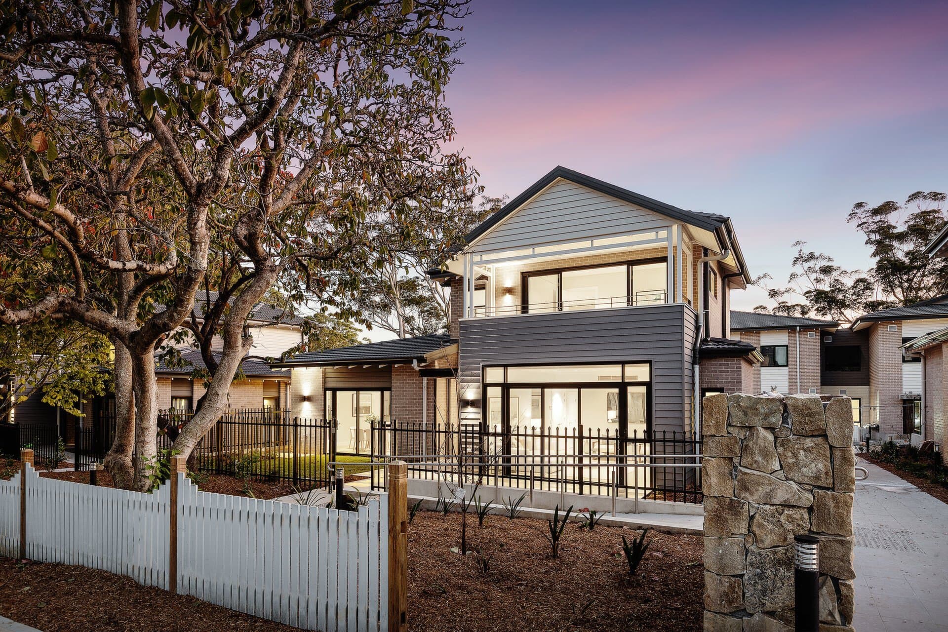 2/149A Livingstone Avenue, Cabarita - Thumbnail 2