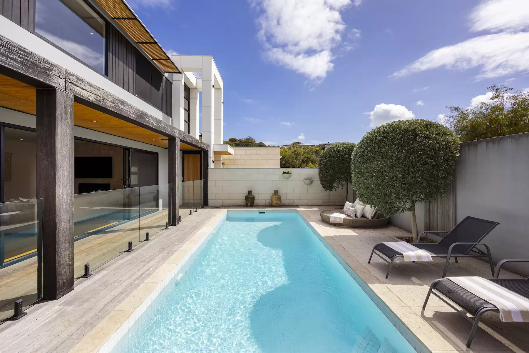 3/50 Rainbow Beach Road Rainbow Beach, Qld, 4581, Campsie - Thumbnail 2