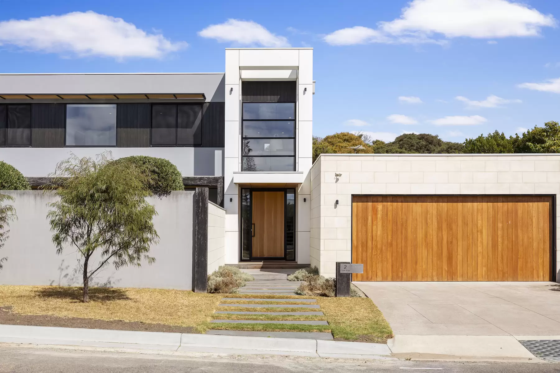 3/50 Rainbow Beach Road Rainbow Beach, Qld, 4581, Campsie - Thumbnail 4