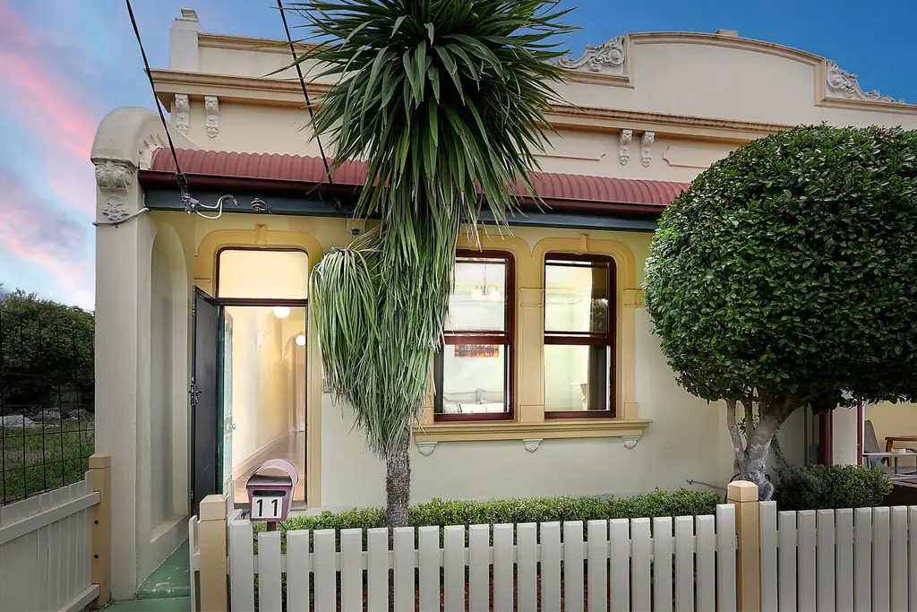 6/31 Alfred Street, Chiswick - Image 1