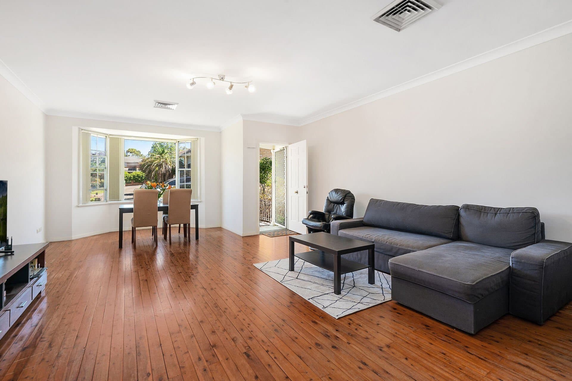 5/6 Lovell Road, Eastwood, Eastwood - Thumbnail 2