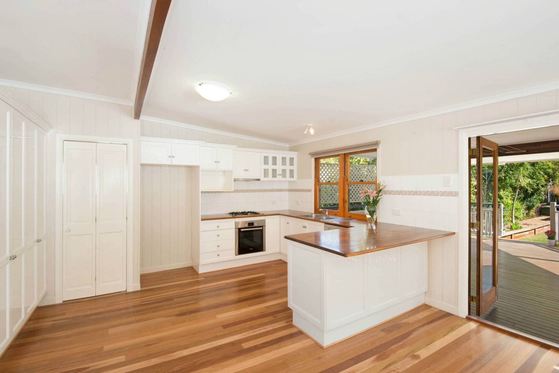 2115/3 Carter Street, Concord - Thumbnail 3