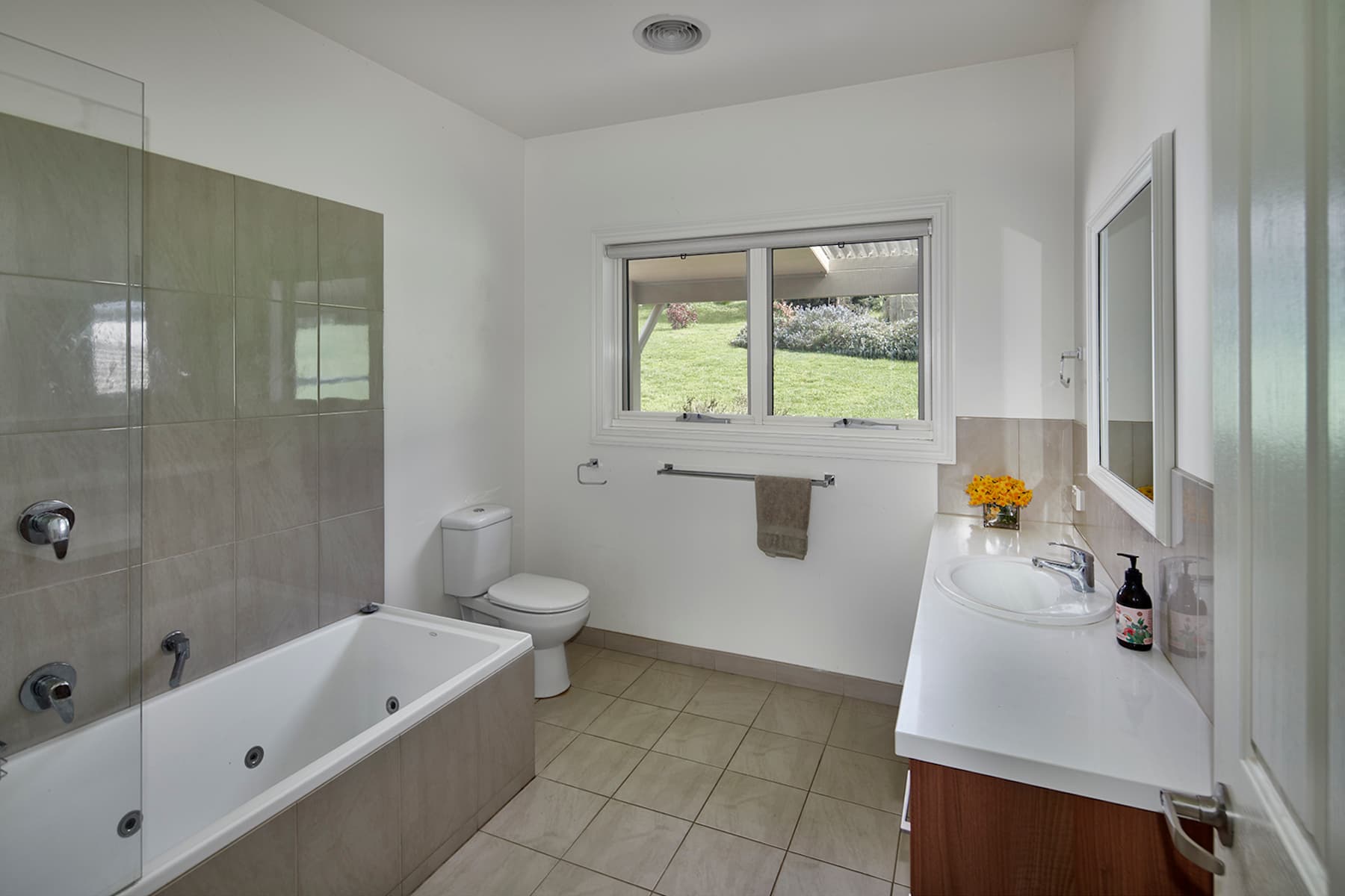 Unit 1 - 4, 93 Queen Street, Cobram - Thumbnail 7