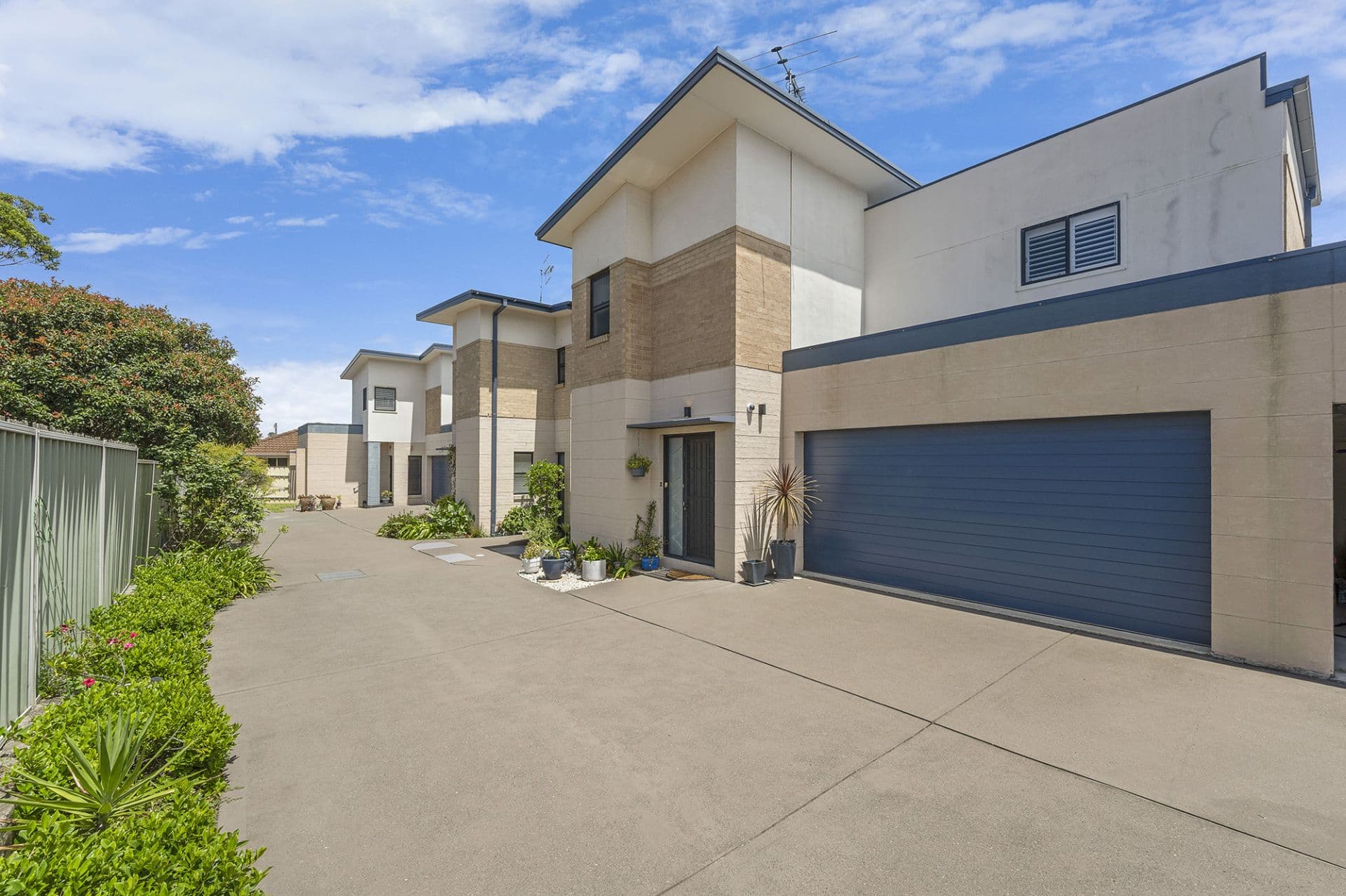 2/37 Martin Street, Warners Bay NSW, Warners Bay - Image 1