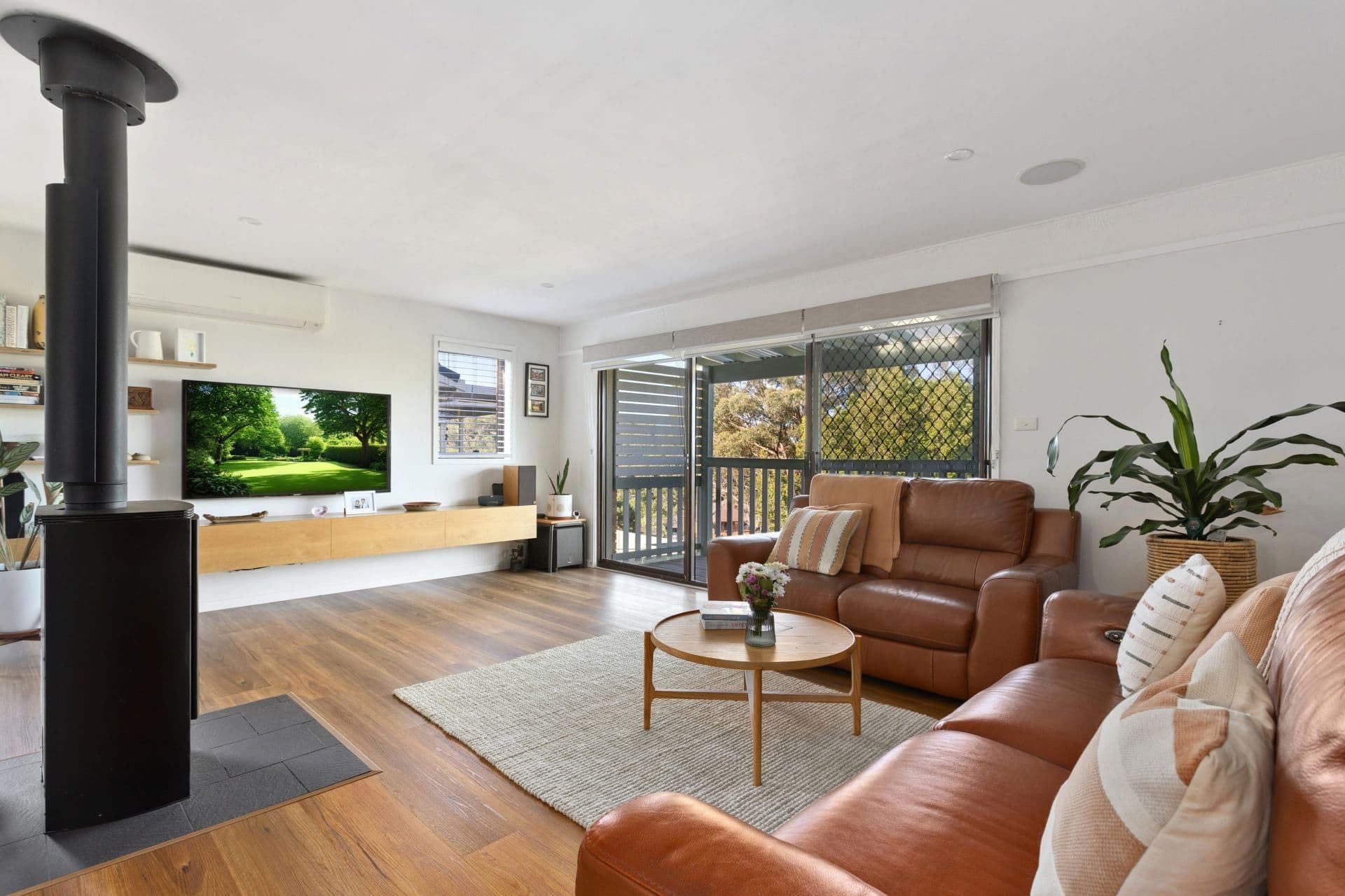 7 Plumwood Crescent, Cordeaux Heights, Cordeaux Heights - Thumbnail 4